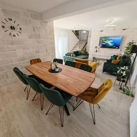 Holiday home Family Friendly House With A Swimming Pool Dicmo, Zagora - 23249