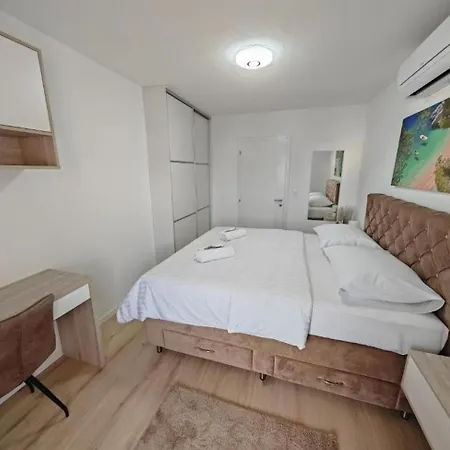 Family Friendly House With A Swimming Pool Dicmo, Zagora - 23249 Holiday home