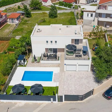 Luxury With A Swimming Pool Dicmo, Zagora - 23249 * Dicmo